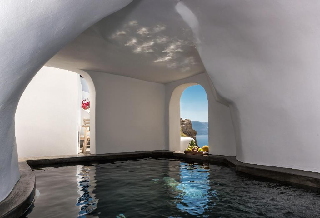 Andronis Boutique Hotel Santorini - Image 12