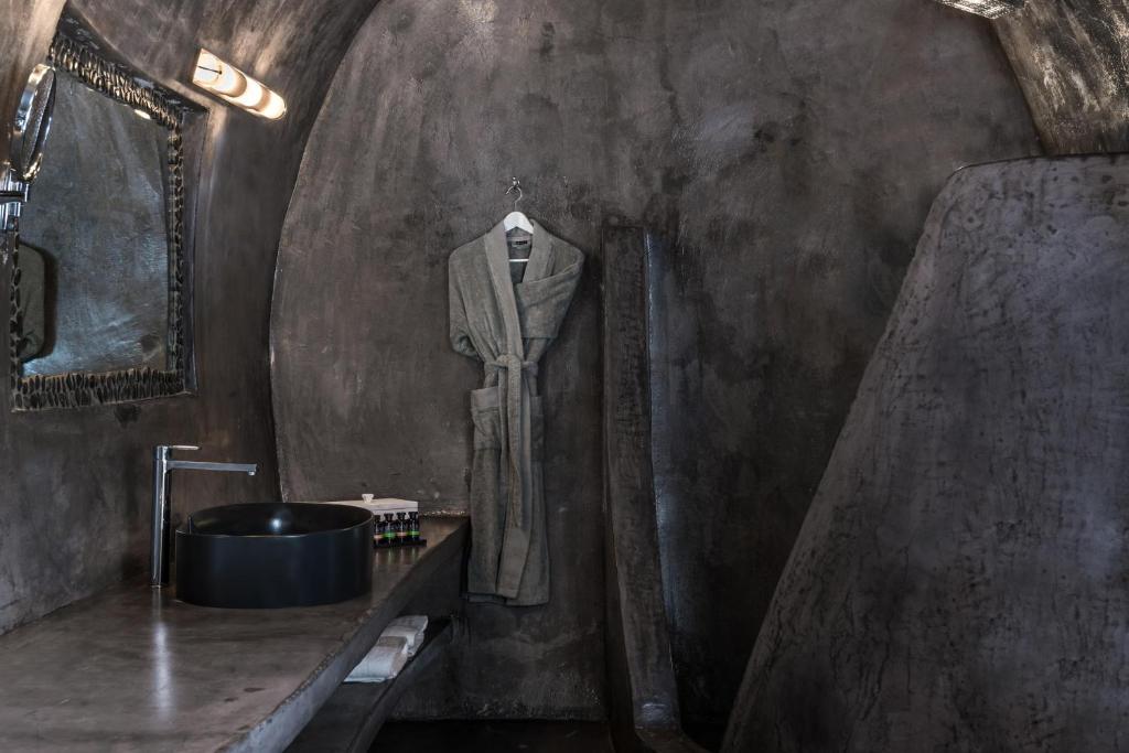 Andronis Boutique Hotel Santorini - Image 8