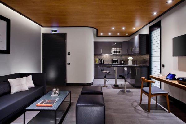 Met34 Hotel - Image 5